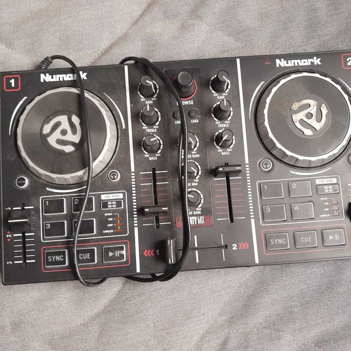 Segue para venda Tudor isto valor a combinar