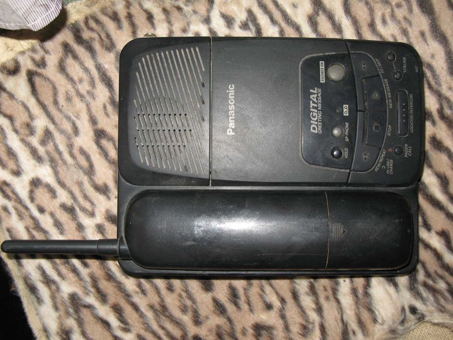 Радиотелефон Panasonic KX-T4410D-B б.у.