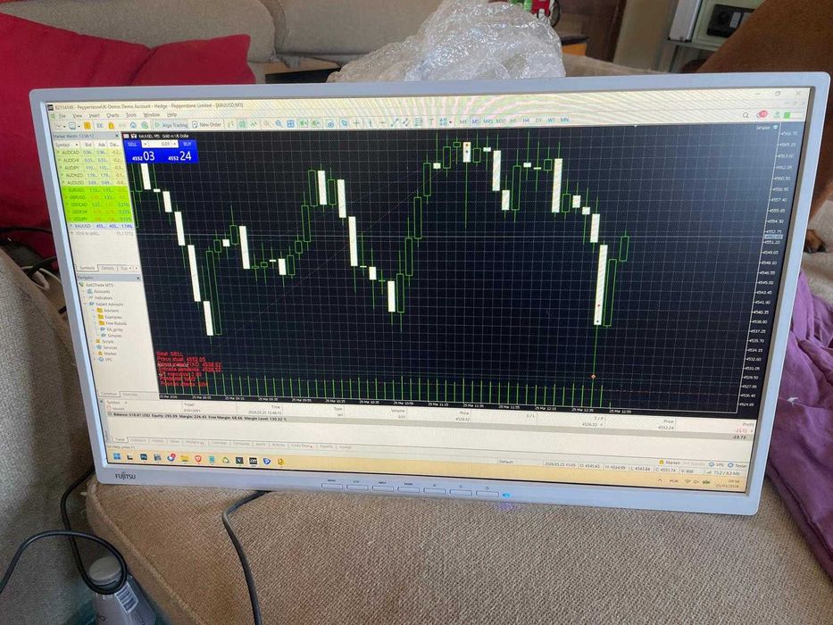 Monitor Fujitsu b27-8 TE