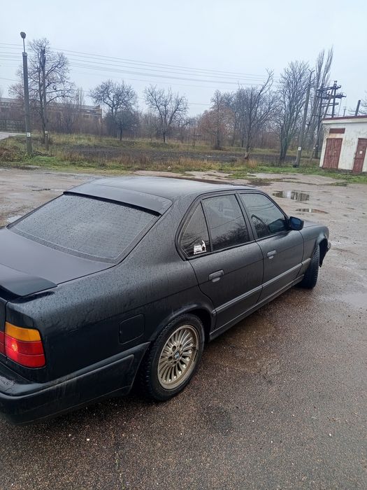 BMW Е 34. М50В20.