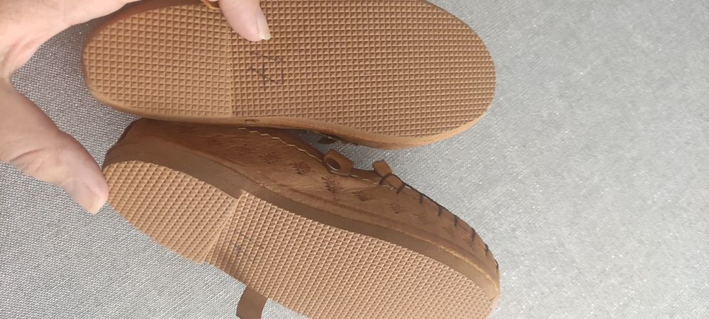 Buty mokasyny dla dziewczynki Nowe