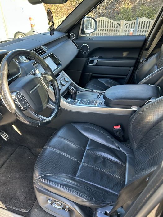 Range Rover Sport HSE Dynamic Black
