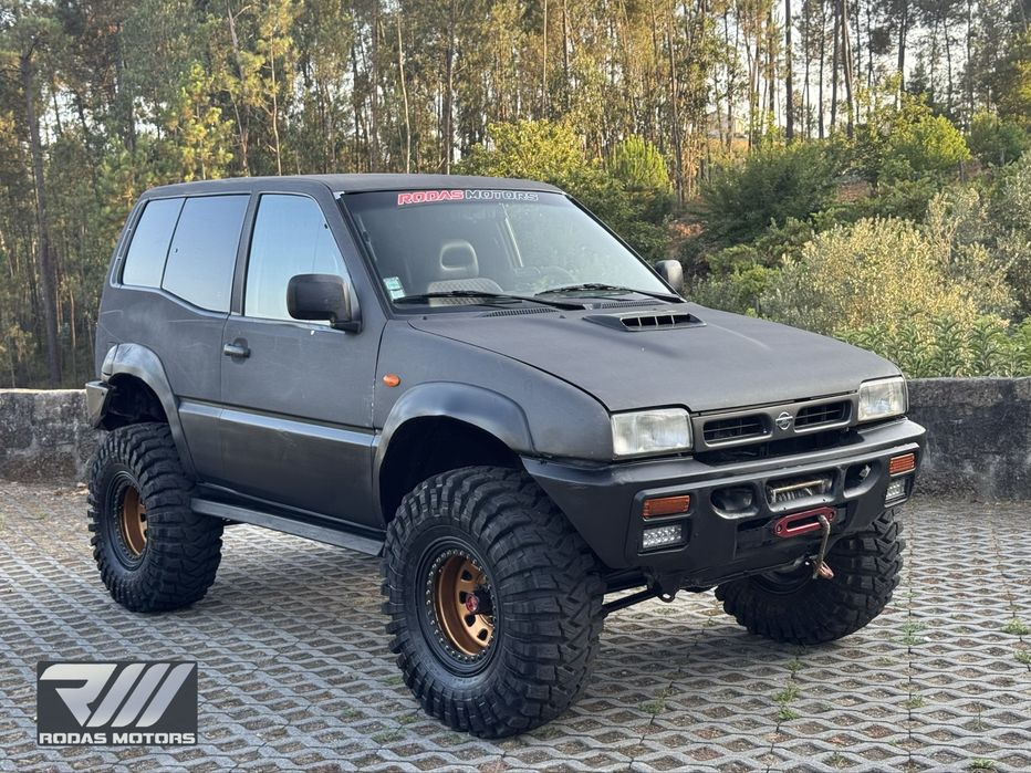 Nissan terrano II 2.4 Turbo