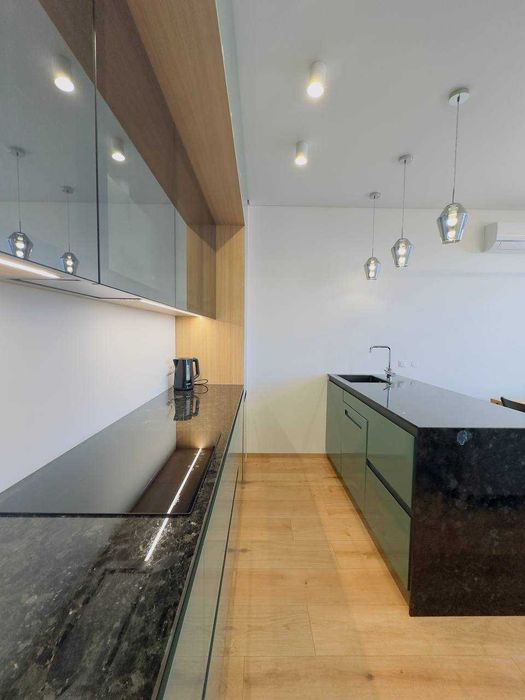 Продам 4х кімнатну квартиру 110 м2  ЖК IQ Hаuse Нагорний Парк Шевченко