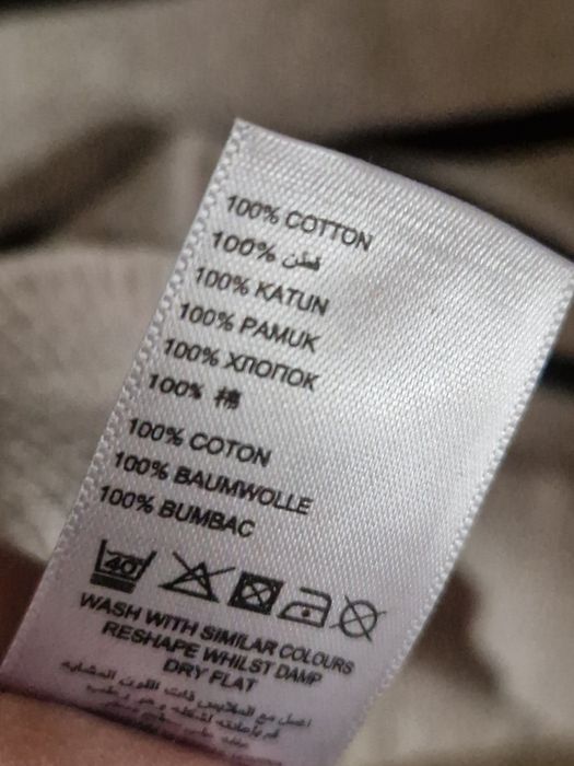 Sweter Redherring 42 z aplikacją cekinowych serc