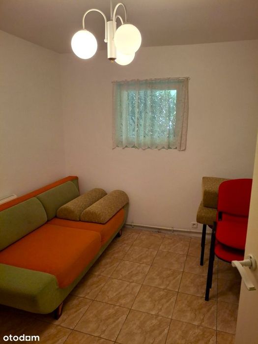Domek letniskowy z sauną nad jeziorem, 1100m² ogrodzonego terenu.