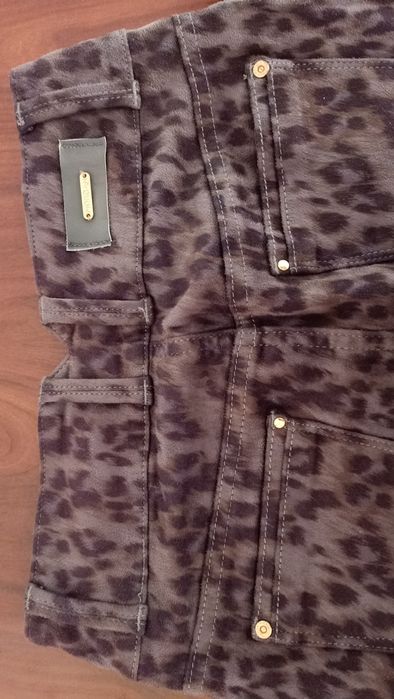 Mini-saia Marca Morgan