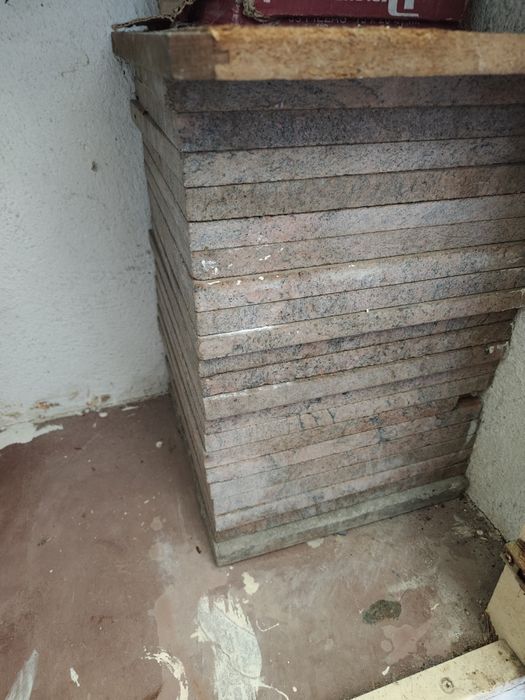 Lote 20 placas de granito polido 30x30x2 cm – Pedra natural