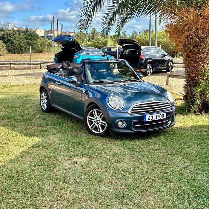 MINI Cabrio — fotografia 3