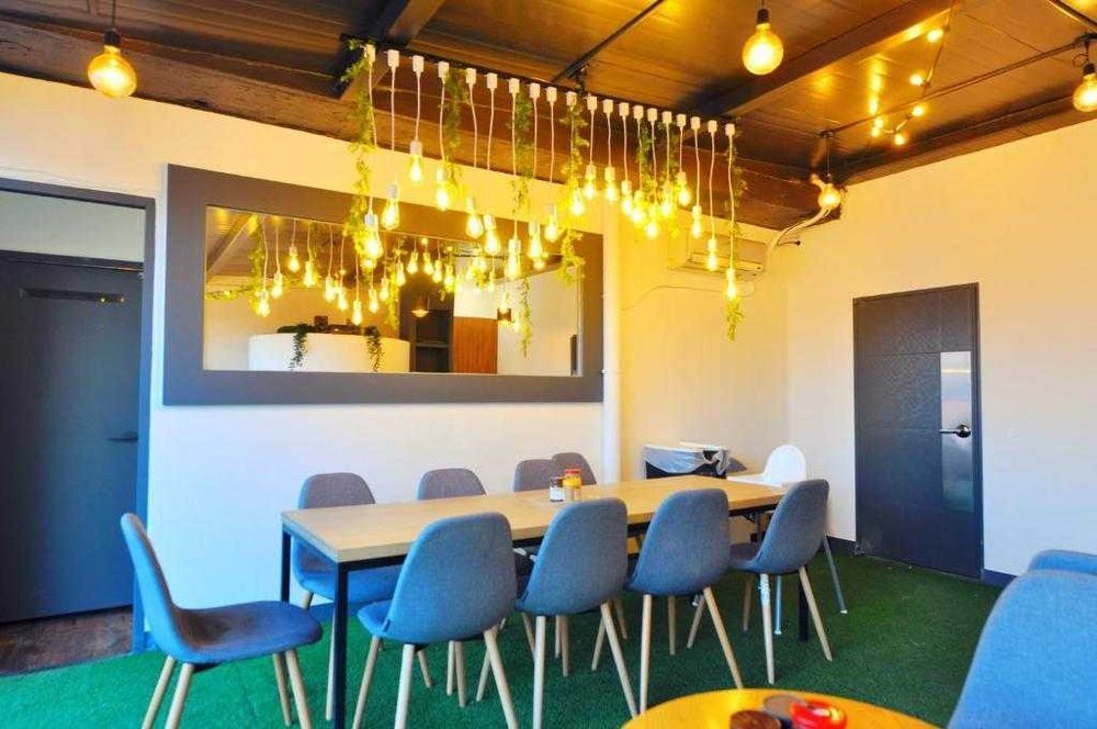 1500 грн за місяць проживання Хостел в Києві метро Іподром