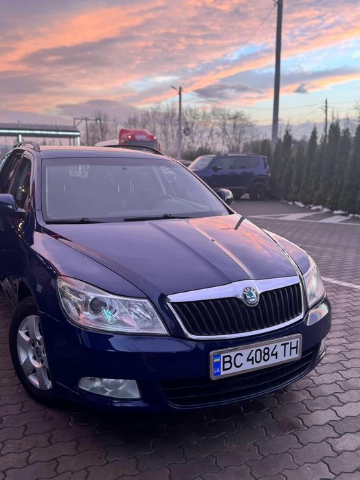 Продаю автомобіль