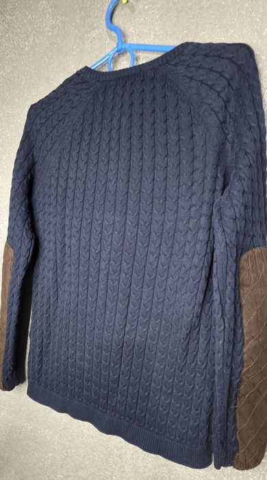 Стильний джемпер U.S. Polo Assn. у косичку з налокітниками. Розмір М.