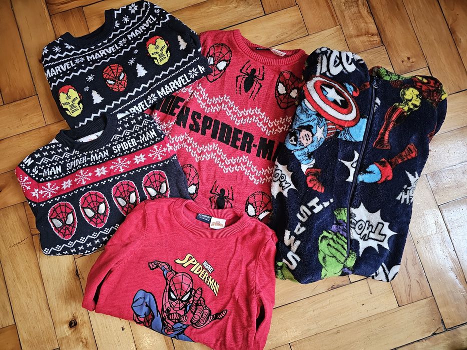 Продам одяг для хлопчика-супергероя