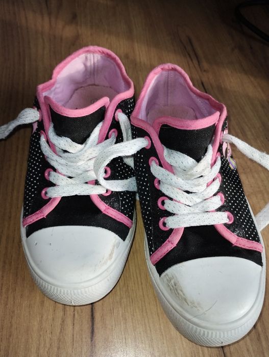 Butki dziecięce roz.32