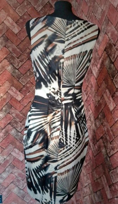 Next brązowa sukienka we wzory 38 M