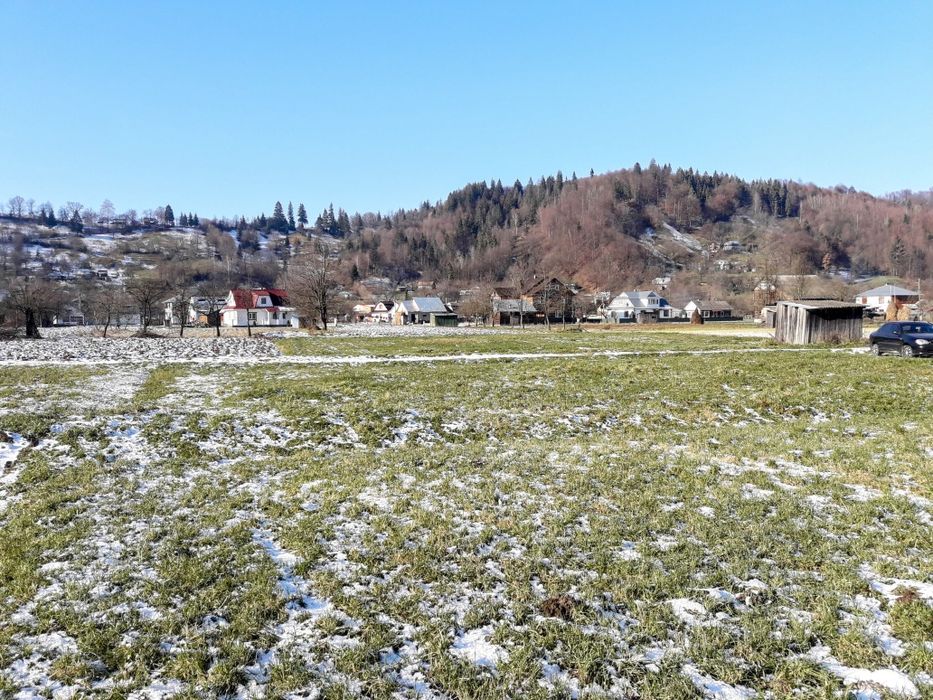 Земельна ділянка в Карпатах