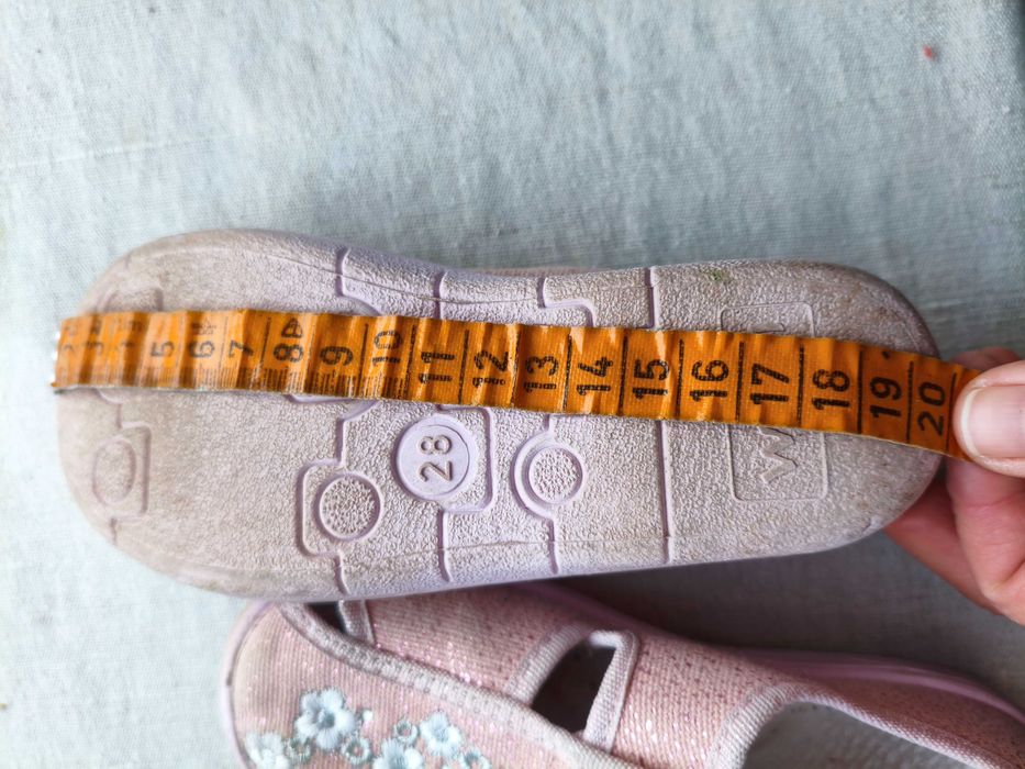 Тапочки на дівчинку