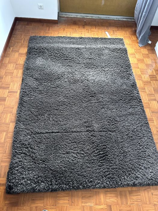 Tapete cinzento escuro IKEA