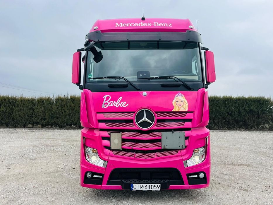 Mercedes-Benz
