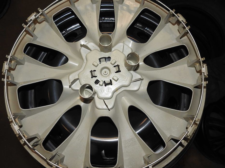 4x oryginalne dekle kołpaki Fiat 500 16'' Demo Nowe cena za 4szt