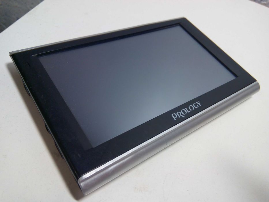 Навігатор Prology для вашого авто з повним пакетом свіжих карт!