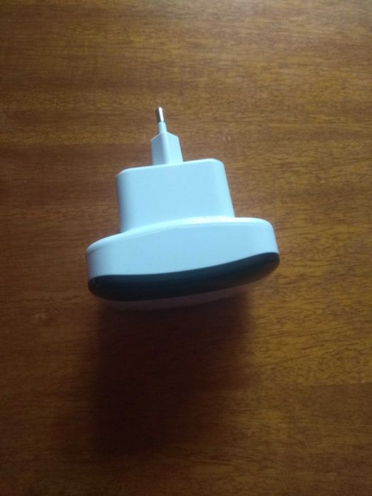 Бездротовий WiFi повторювач 300 Мбіт/с WiFi