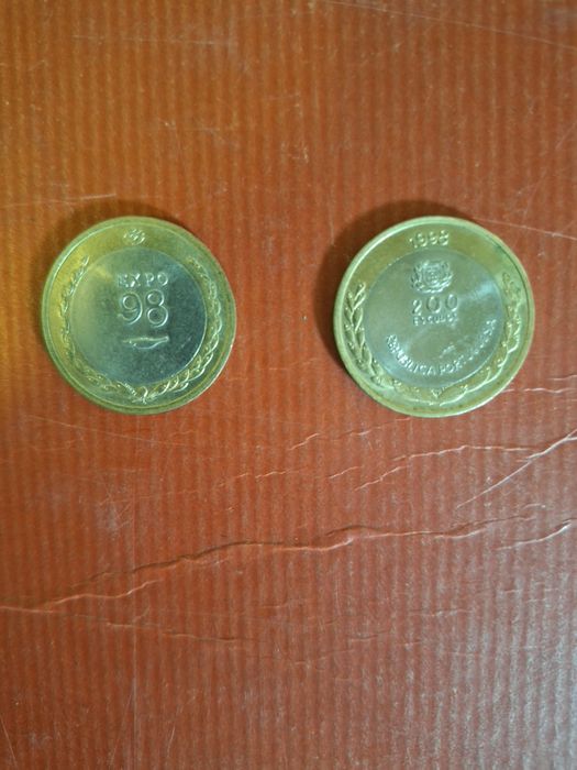 Moedas de 200 escudos comemorativas da expo 98