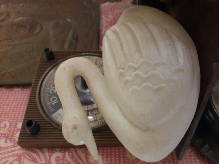 Игрушка петушок  и лебедь