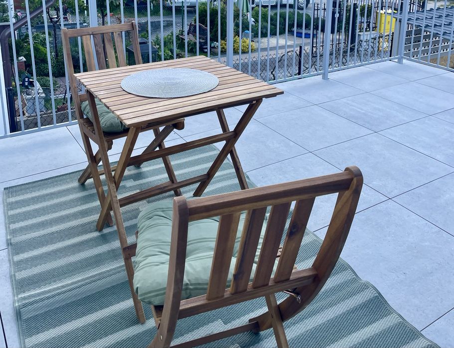 Apartament z tarasem tuż przy lesie Reda