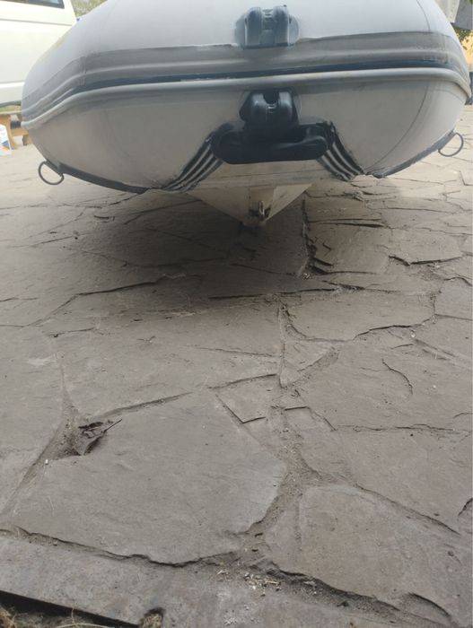 Човен BRIG Falcon + лафет