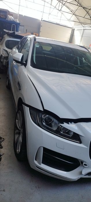 Jaguar F Pace 2.0d