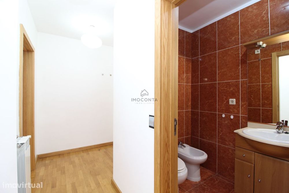 T1+1 Av. Dr. Fernando Melo – Lagueirões- Valongo |