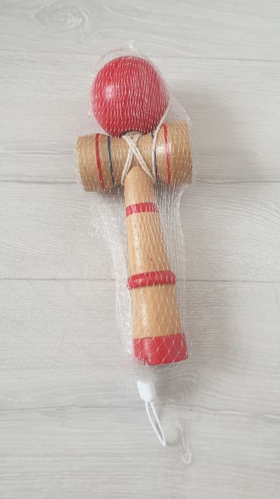 Nowa Kendama zapakowana