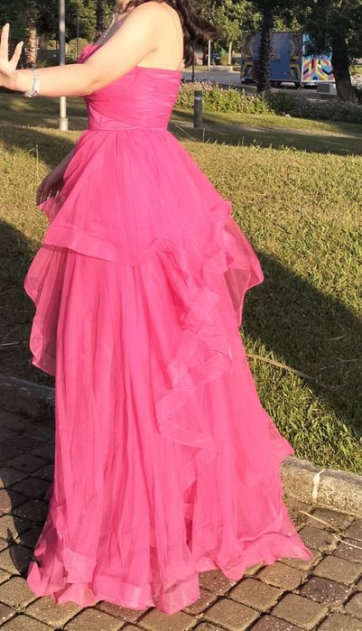 Vestido de Festa Longo Rosa Choque em Tule (Tamanho M)