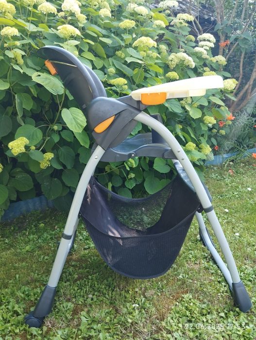 Столик для годування Chicco