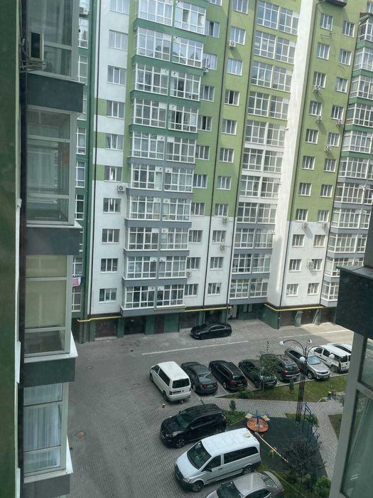 Продаж 2-кімнатної квартири в ЖК «Височана»