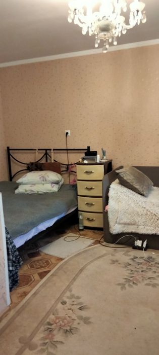 Продається затишний будинок.