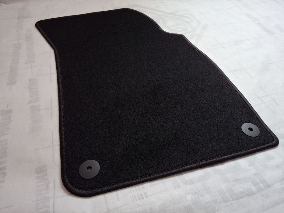 Коврики BMW текстильні Килимки БМВ в салон ЧЕХІЯ E70 E60  F10 F15 G01