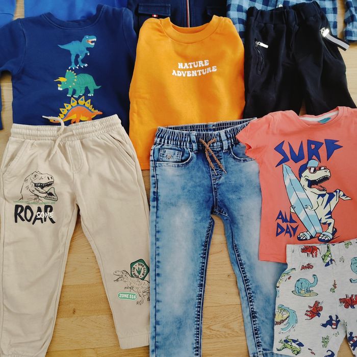 Paka ubrań dla chłopca na rozmiar 98