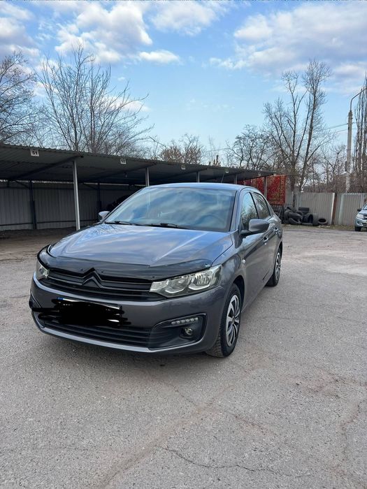 Продам свой надежный авто