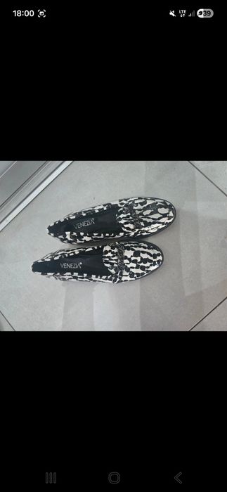 Buty Venezia skora naturalna 39 nowe