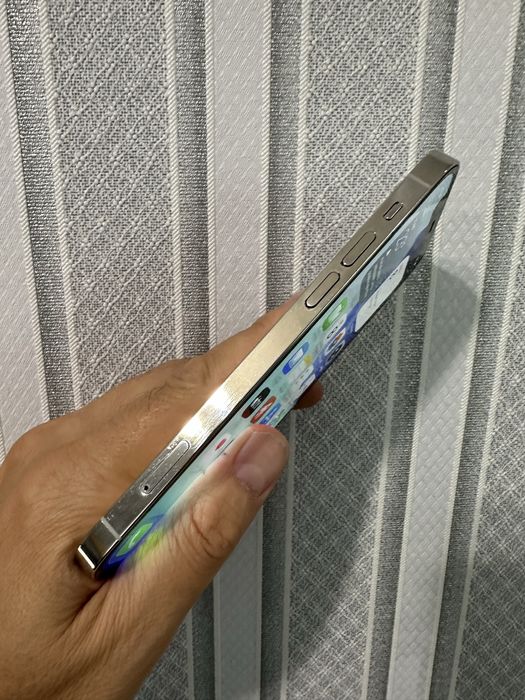 Apple iPhone 12  pro 256 gb. Неверлок, акб 100%