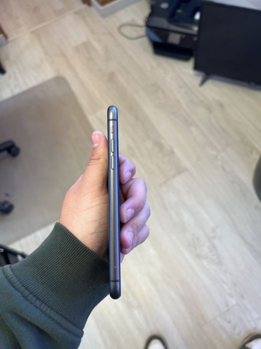 iPhone 11 128GB Black