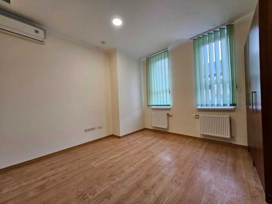 Оренда офілного приміщення 165м2 у Центрі Ів.Франківська_VD