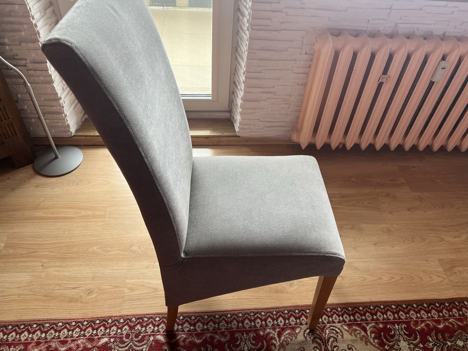 Krzesła tapicerowane