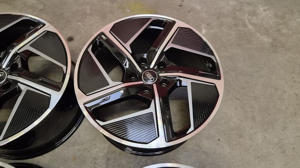 Felgi 20 cali Audi RS e-tron GT jak nowe