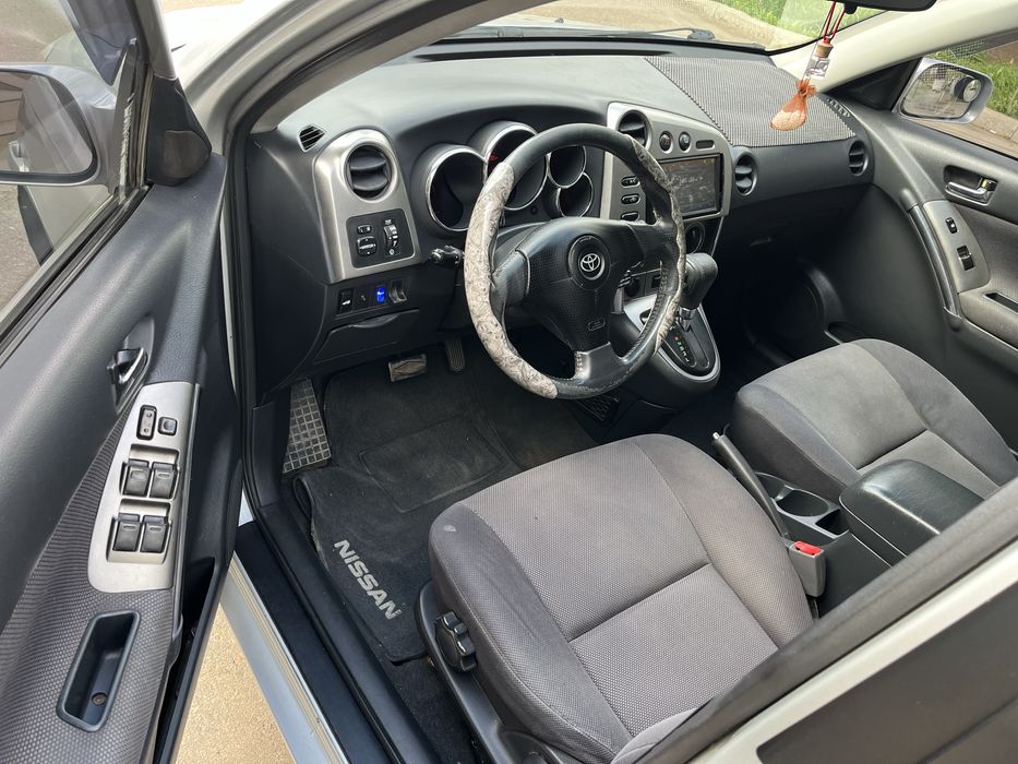 Продам Toyota Matrix 1.8л. Автомат.