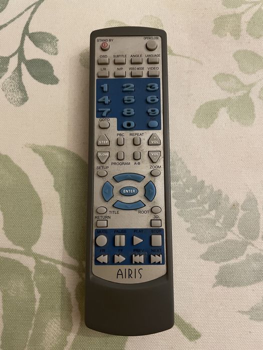 AIRIS L115 DVD Video Player with Remote Control64729432718081123