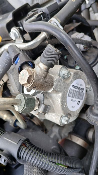 Pompa wysokiego ciśnienia Opel Vectra 2.2 Direct