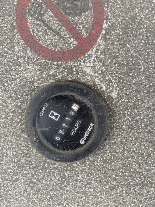 Вишка, Nissan Cabstar